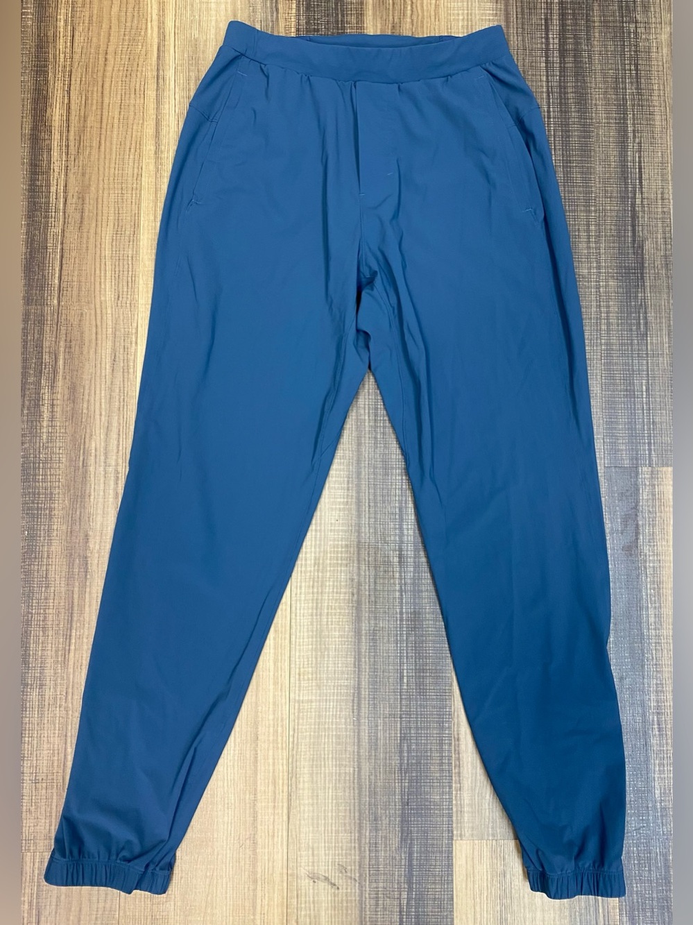 Lululemon Men’s Surge Joggers Iron Blue Sz Small Stretch Tapered